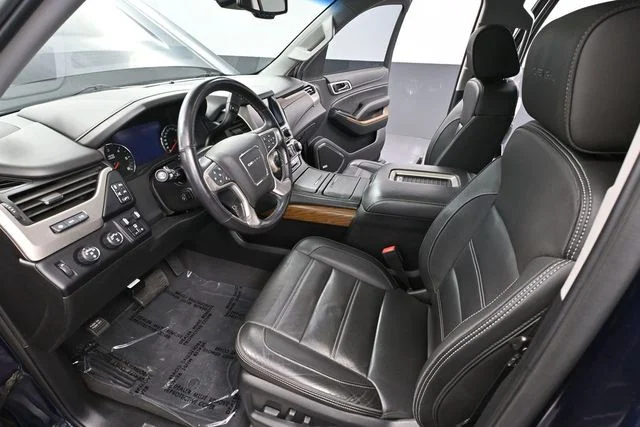 2020 GMC Yukon Denali - Photo 27
