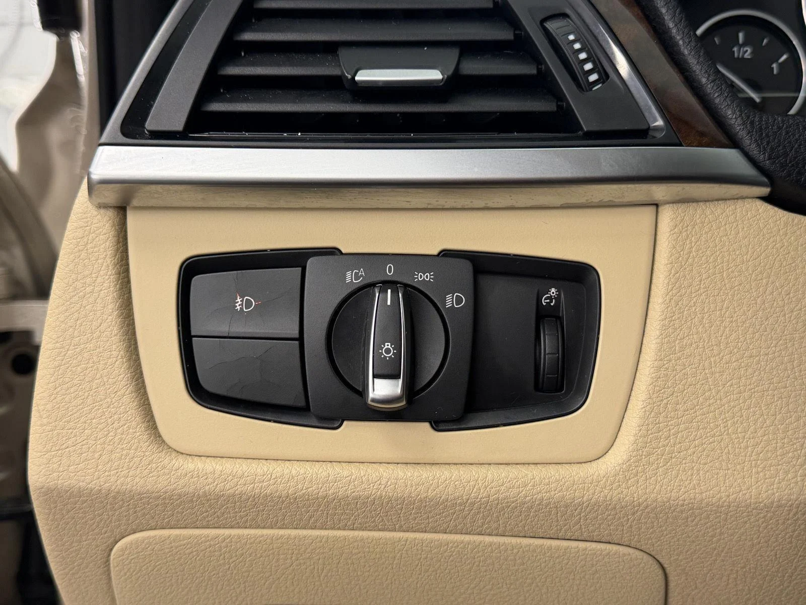 Used 2013 Orion Silver Metallic BMW 328i xDrive image 18