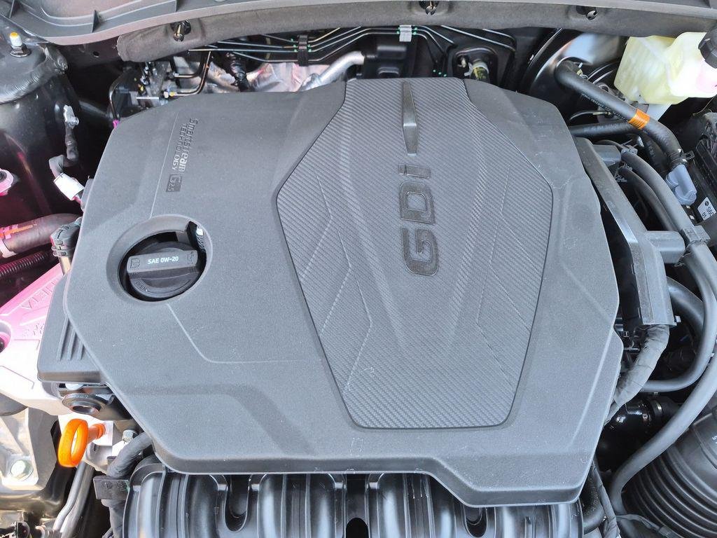 New 2026 Black Hyundai SEL Plus FWD image 33