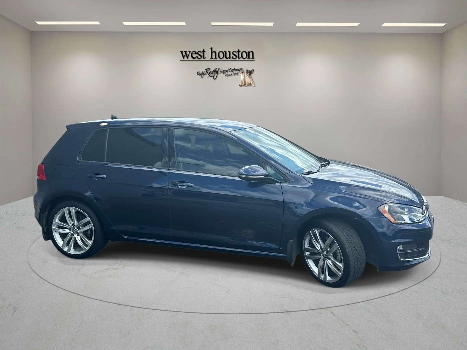 Used 2015 Blue Volkswagen 4dr HB Auto TSI S w/Sunroof image 4