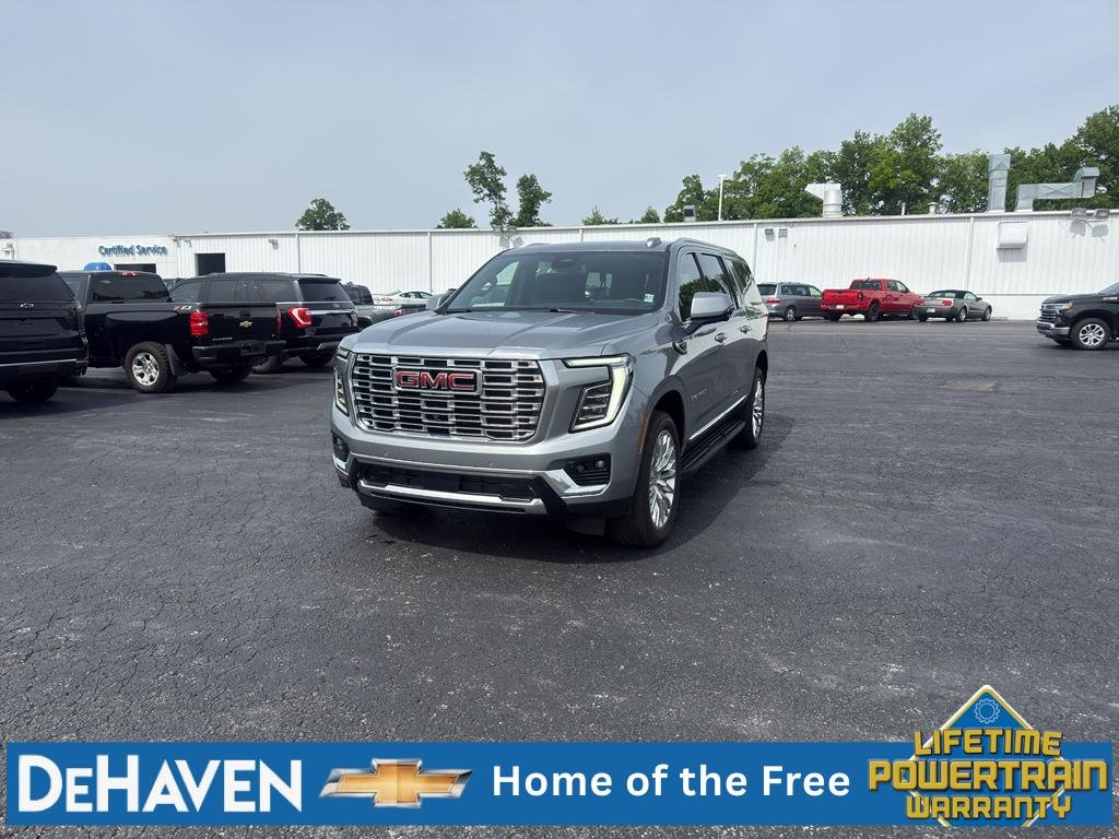 2025 GMC Yukon Denali AWD's photo