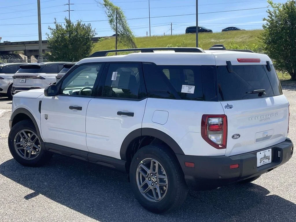 New 2026 White Ford Big Bend image 5