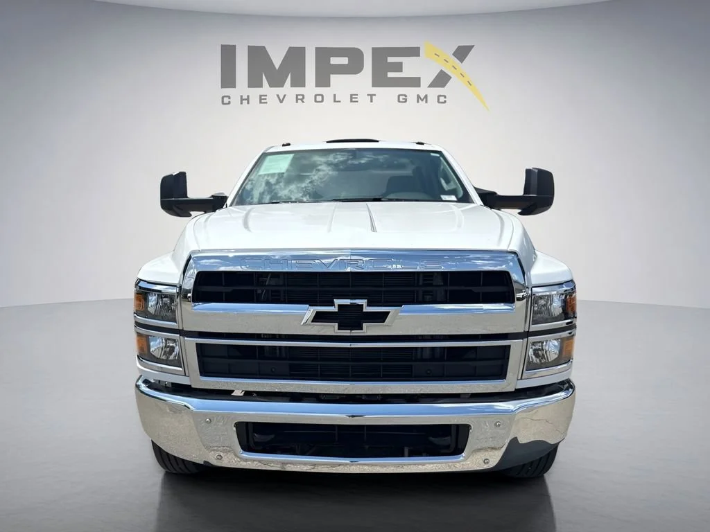 Used 2023 Summit White Chevrolet Work Truck image 9