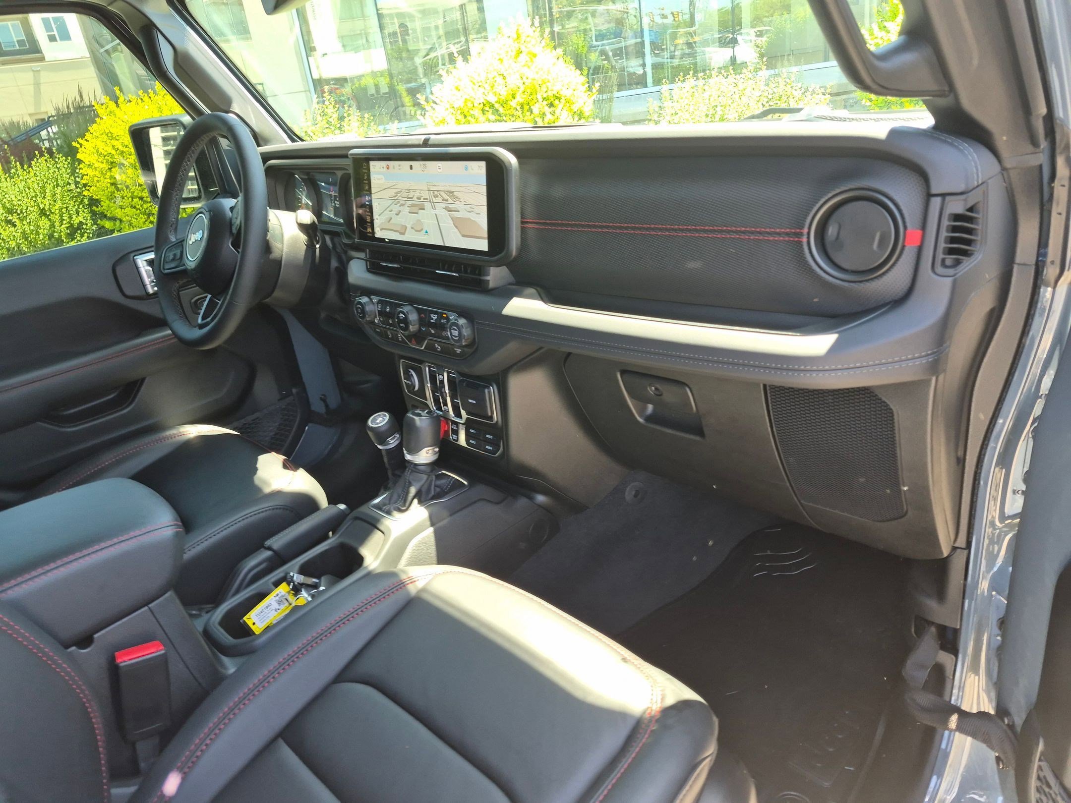 Ken Garff Cert 2025 Anvil Clearcoat Jeep Rubicon X image 31