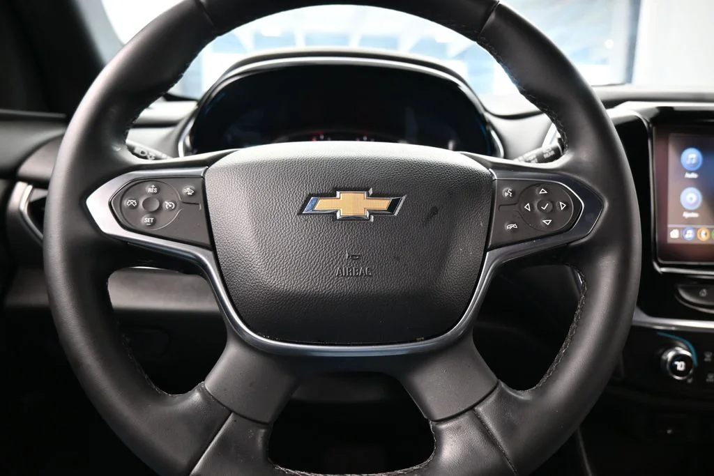 Used 2023 Sterling Gray Metallic Chevrolet LT image 24