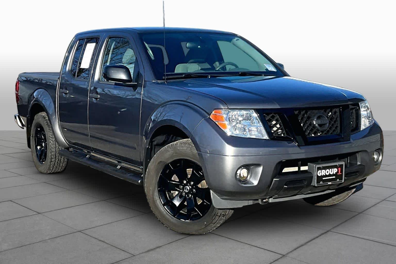 Used 2021 Gun Metallic Nissan SV image 3