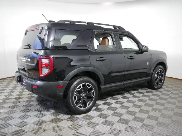 Certified Used 2026 Black Ford Outer Banks image 7