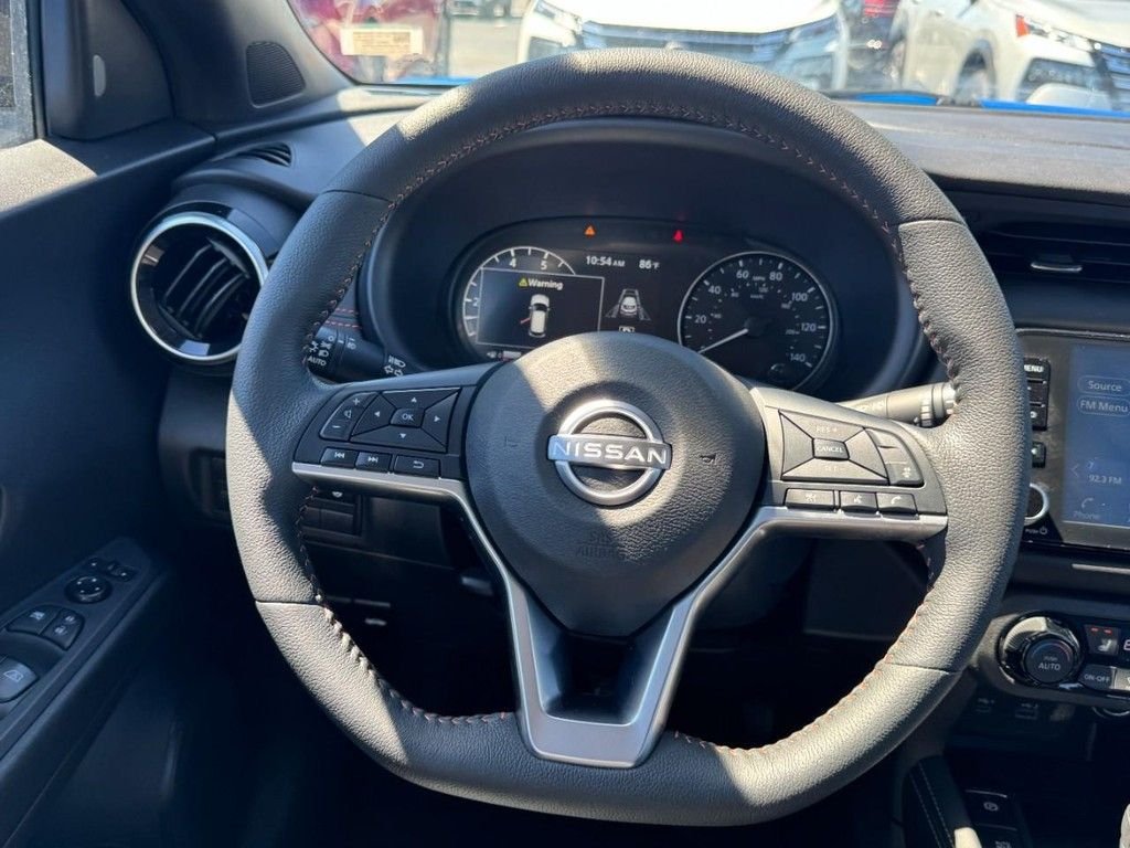 Used 2023 Blue Nissan SR image 12