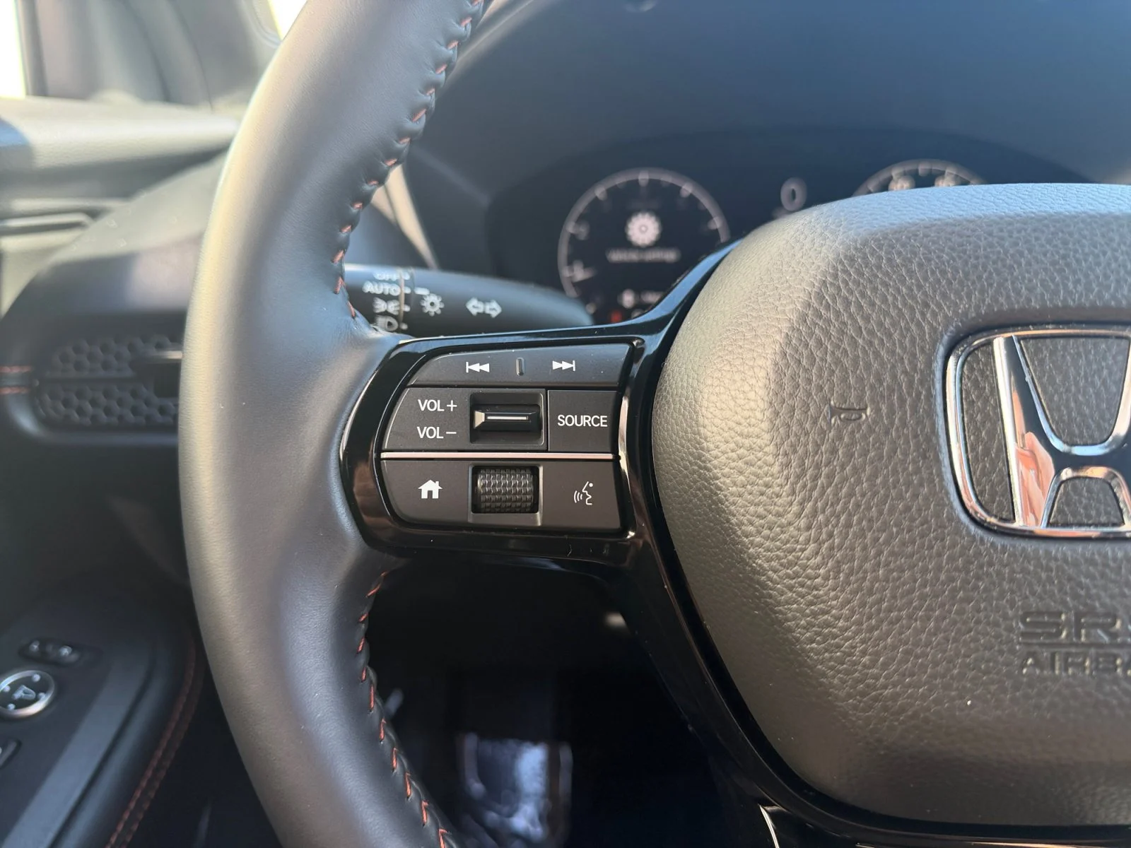 Used 2025 Crystal Black Pearl Honda Sport image 11