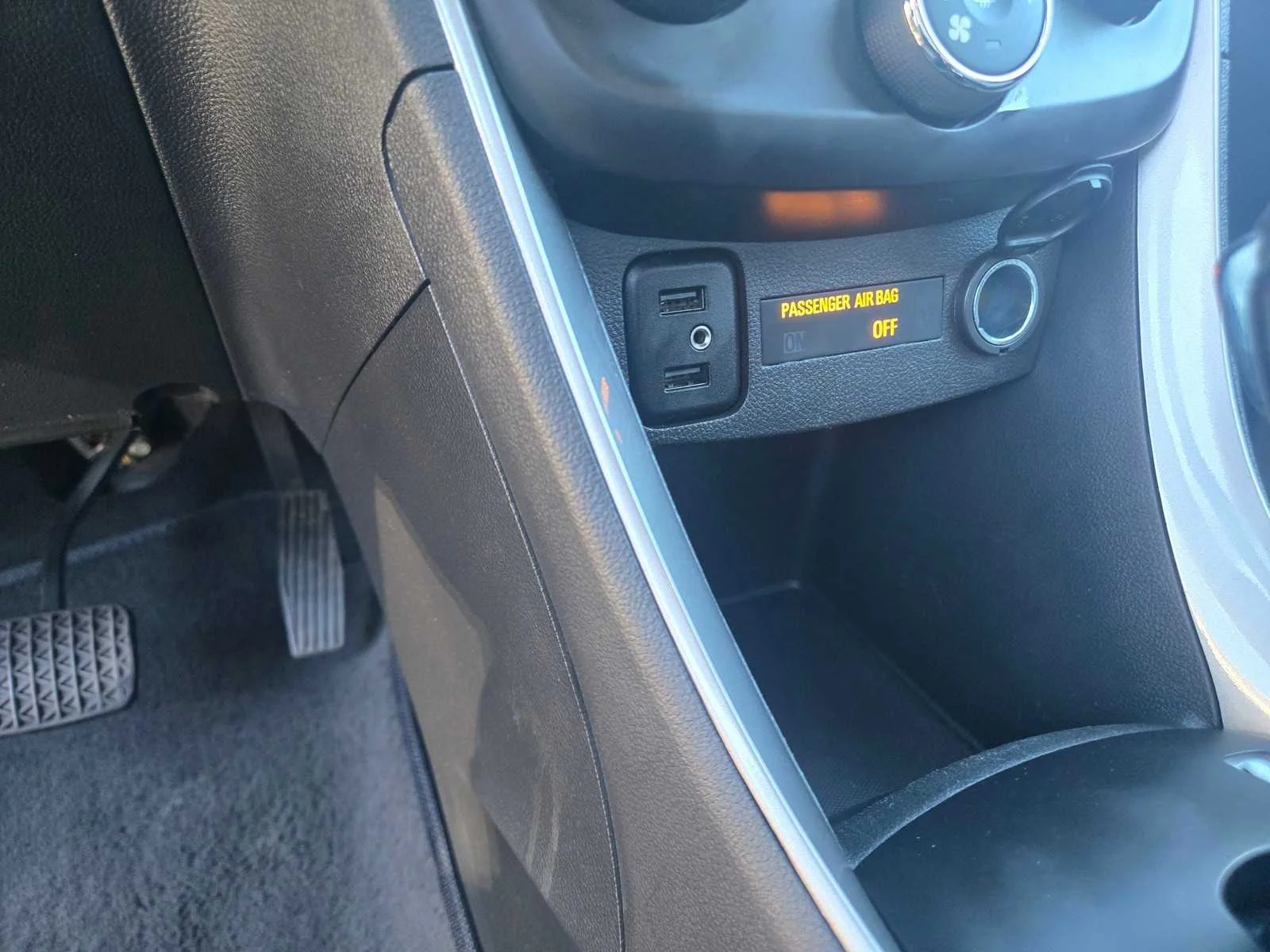Used 2022 Midnight Blue Metallic Chevrolet LS image 17