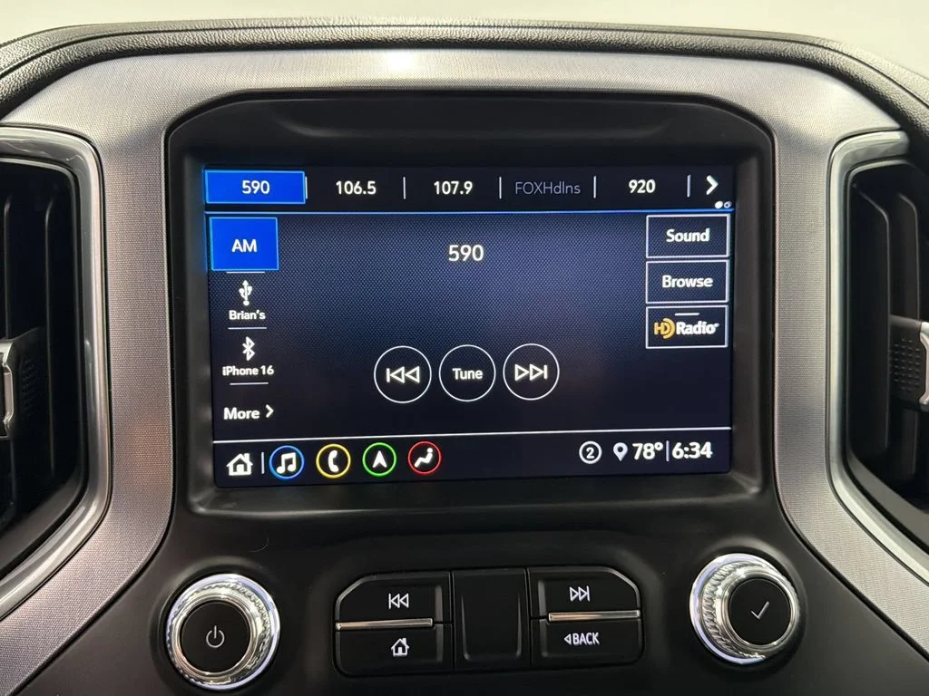 Used 2020 Onyx Black GMC SLT image 19
