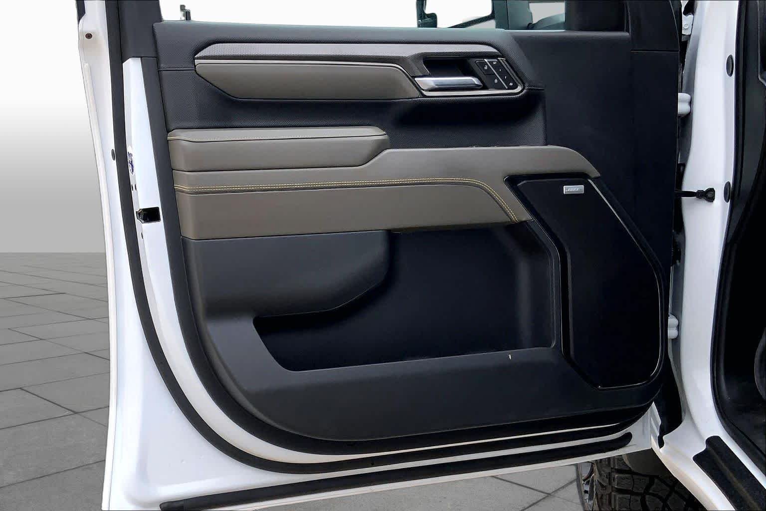 Used 2024 Summit White Chevrolet ZR2 image 21