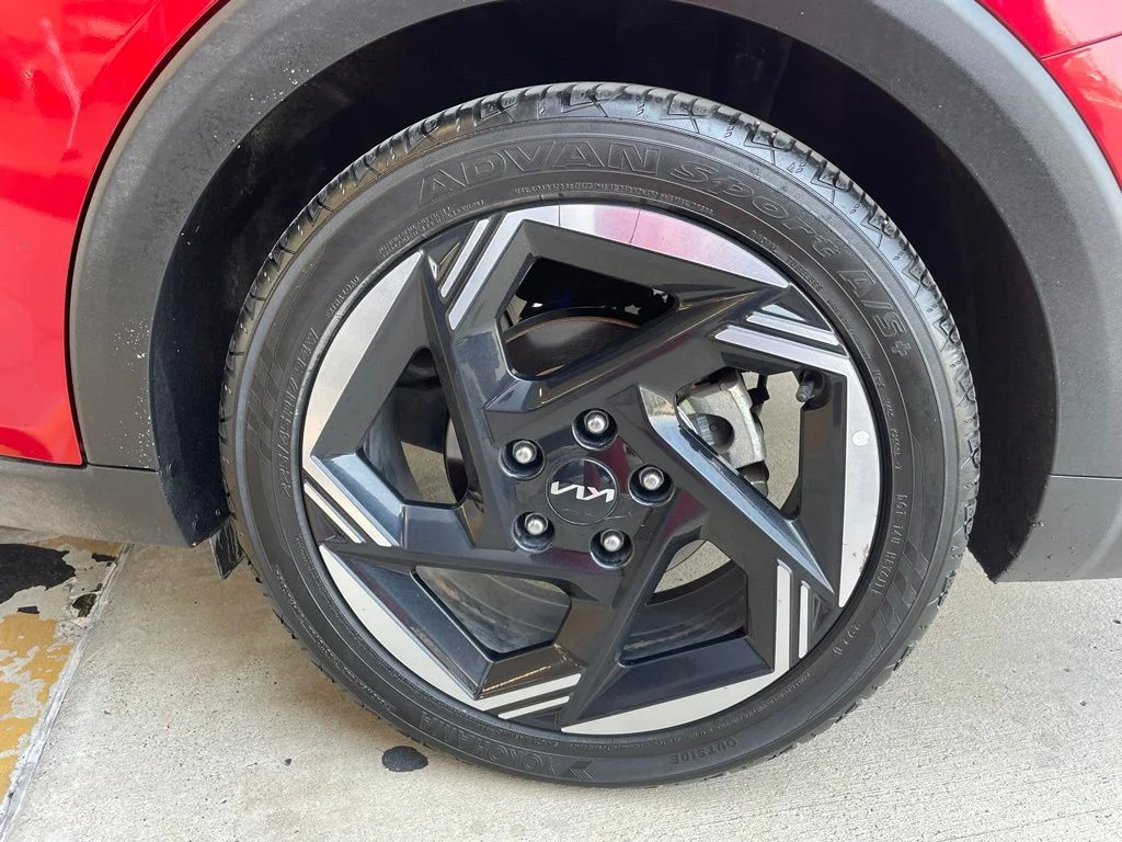 2025 Kia K4 EX - Photo 17