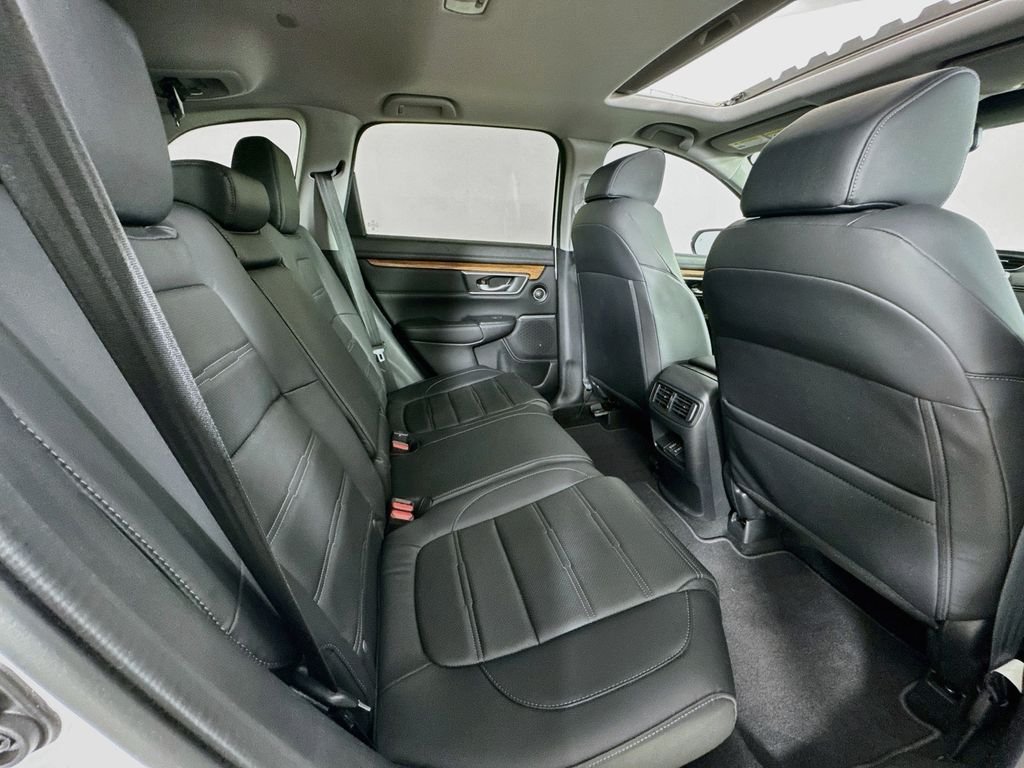 Used 2019 White Honda EX-L image 35