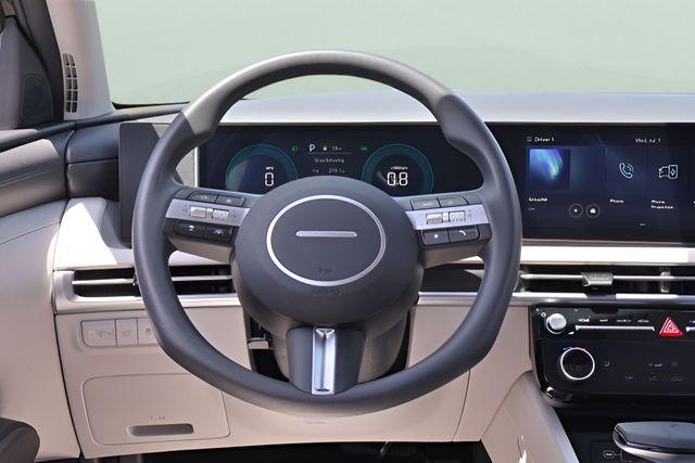 Used 2026 Green Hyundai SEL image 18