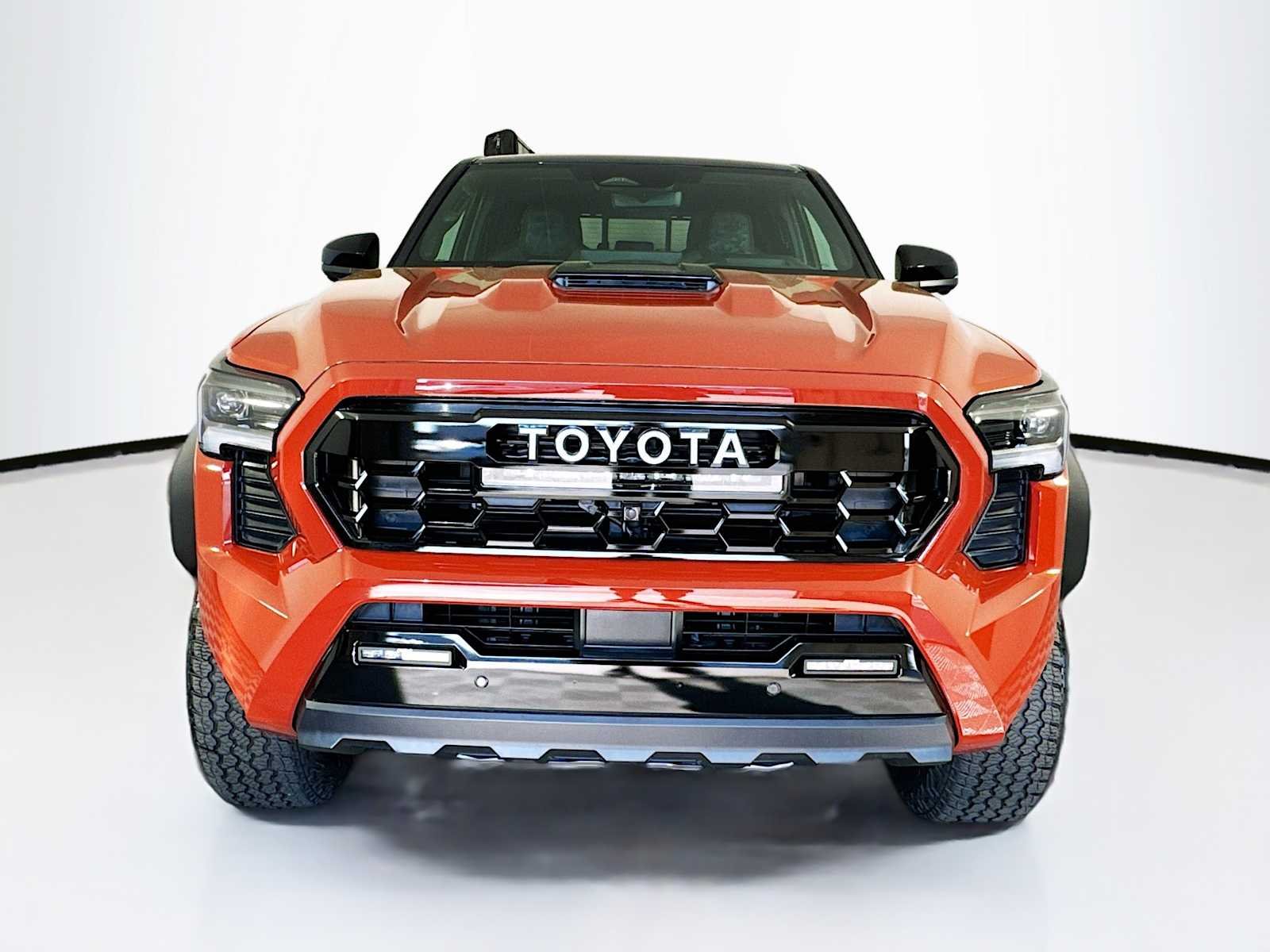 2024 Toyota Tacoma TRD Pro - Photo 3