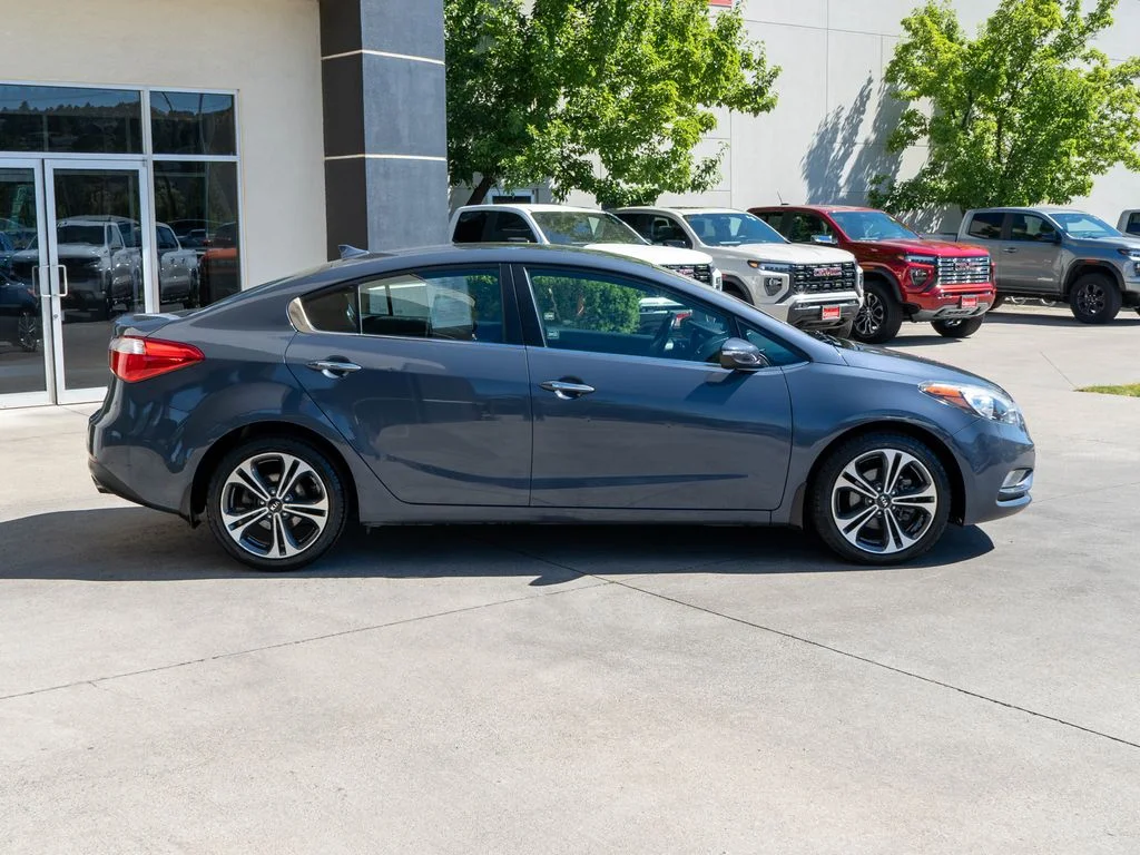 Used 2014 Blue Kia EX image 8