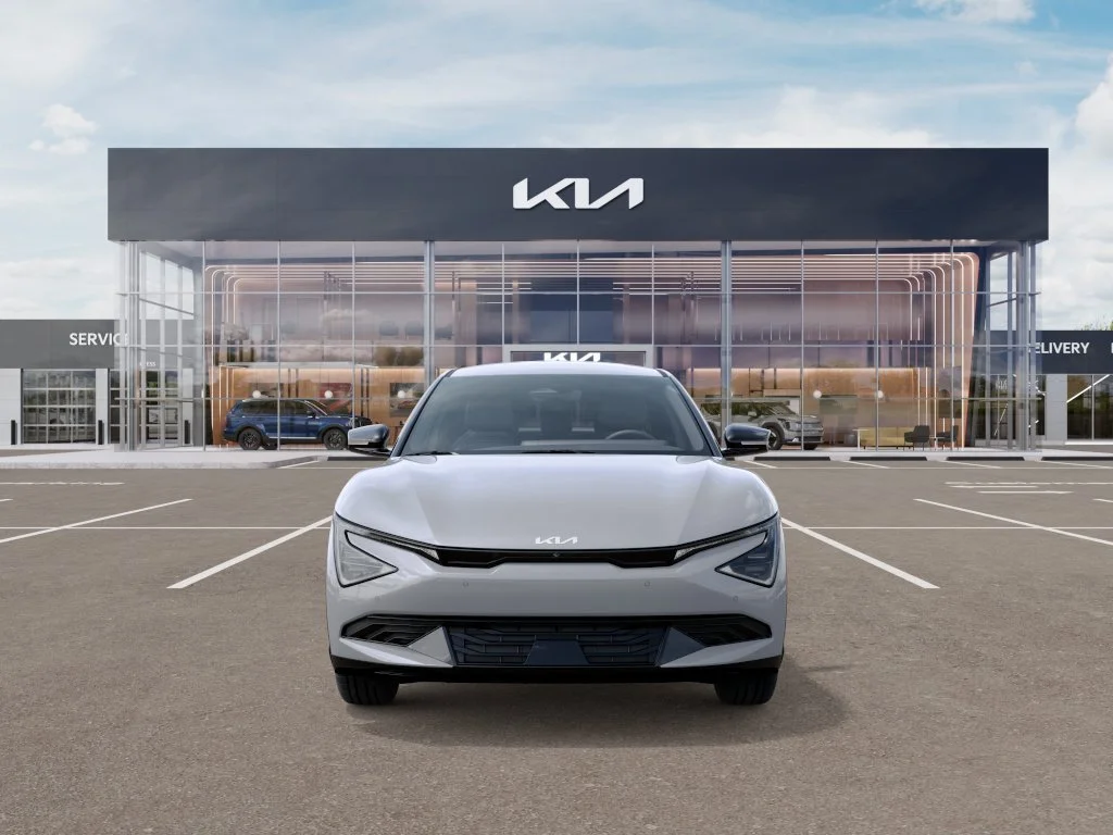 New 2026 Wolf Gray Kia Light Long Range image 2
