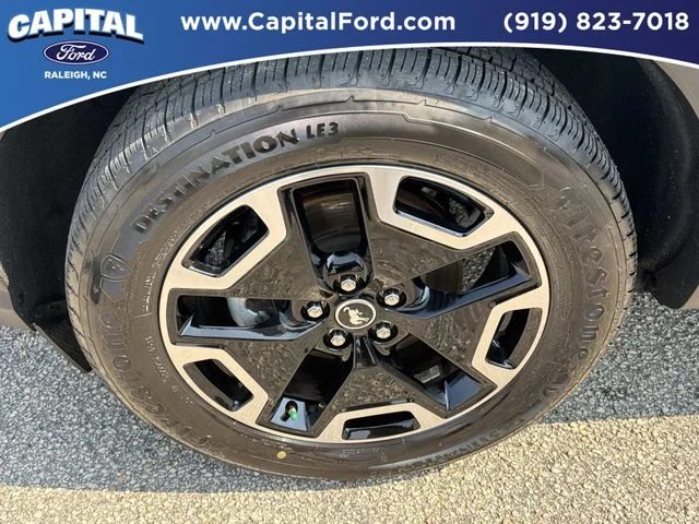 Used 2023  Ford Outer Banks image 13