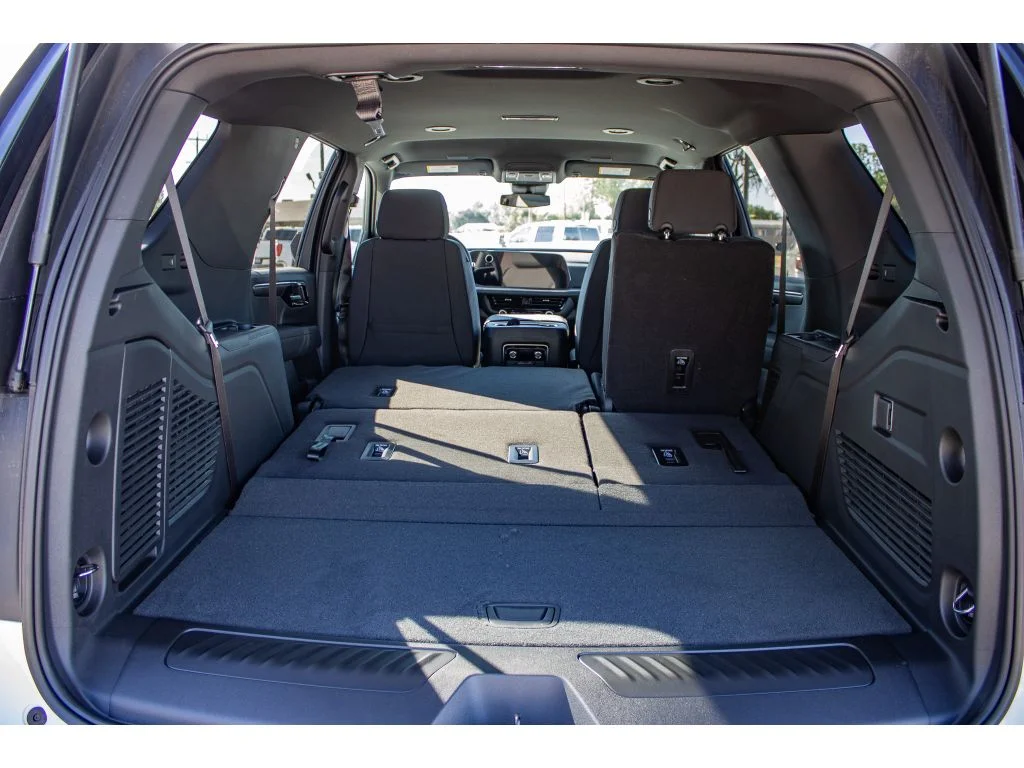 2026 Chevrolet Tahoe LS - Photo 19