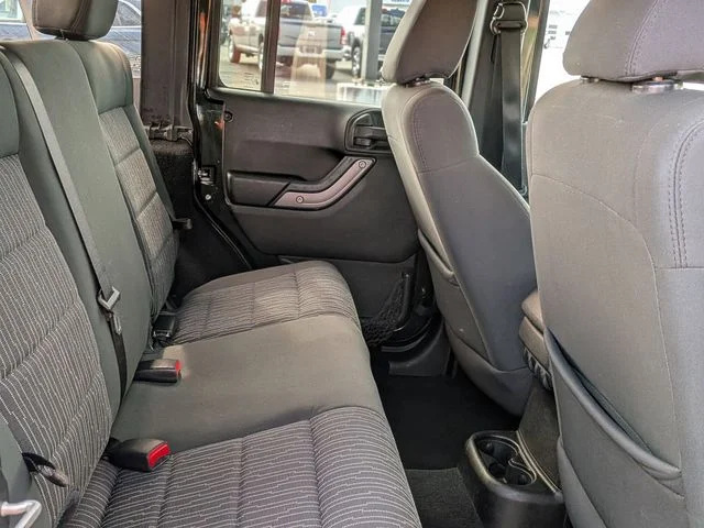 Used 2011 Green Jeep Unlimited Sport image 32