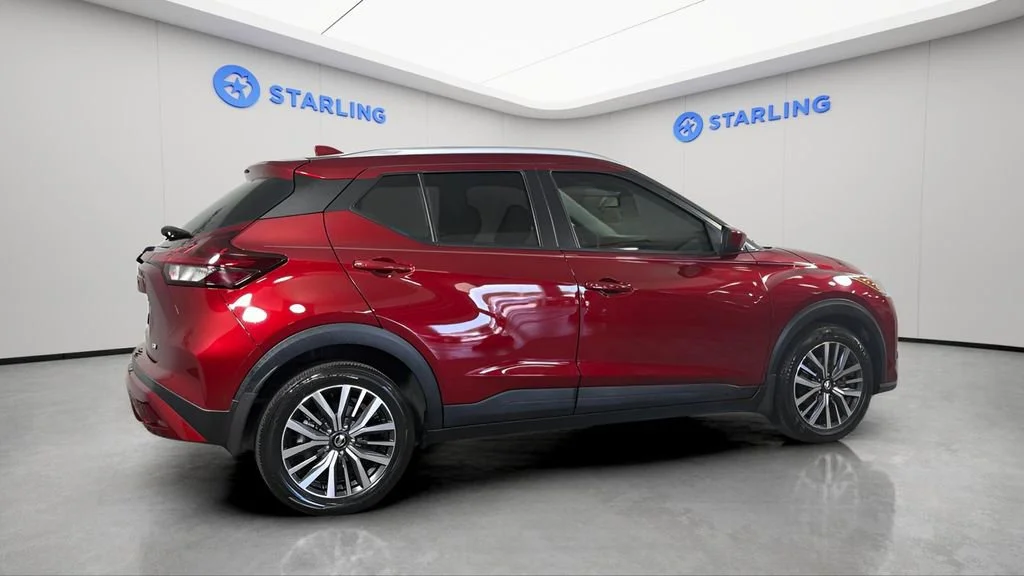 Used 2021 Red Nissan SV Xtronic CVT image 10