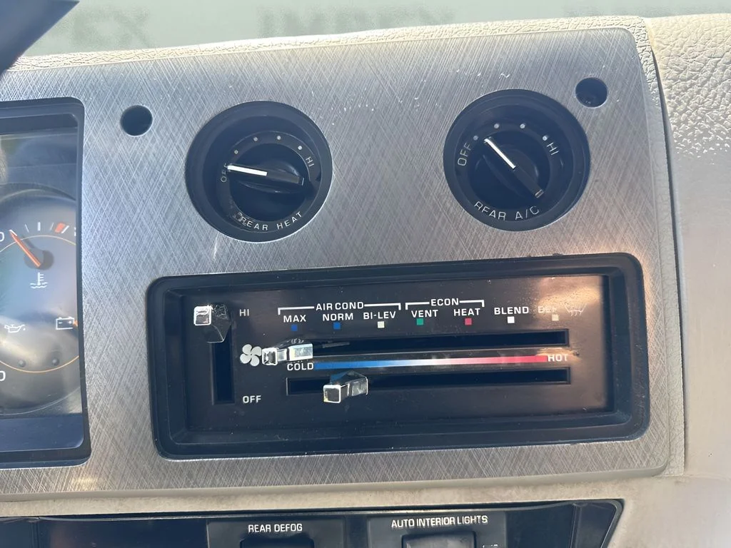 Used 1992  GMC Rally STX image 22