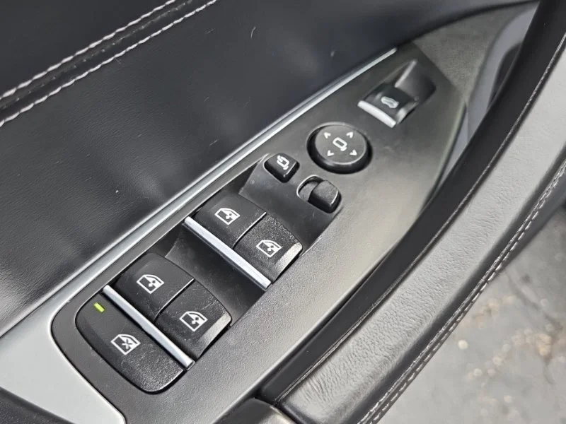 Used 2020 Black BMW M image 25