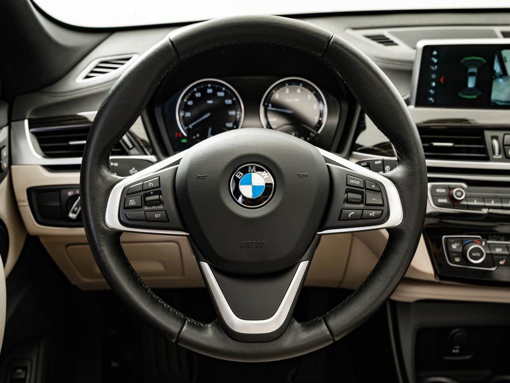 Used 2021 Mineral Gray Metallic BMW xDrive28i image 43