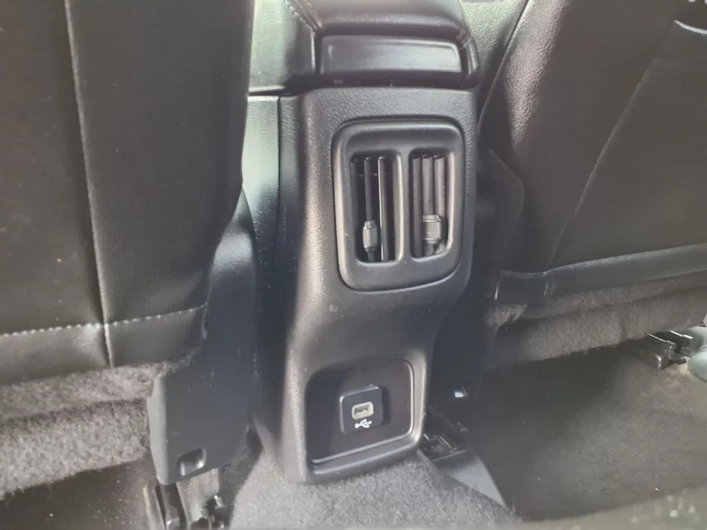 Certified Used 2020 Red Jeep Latitude image 23