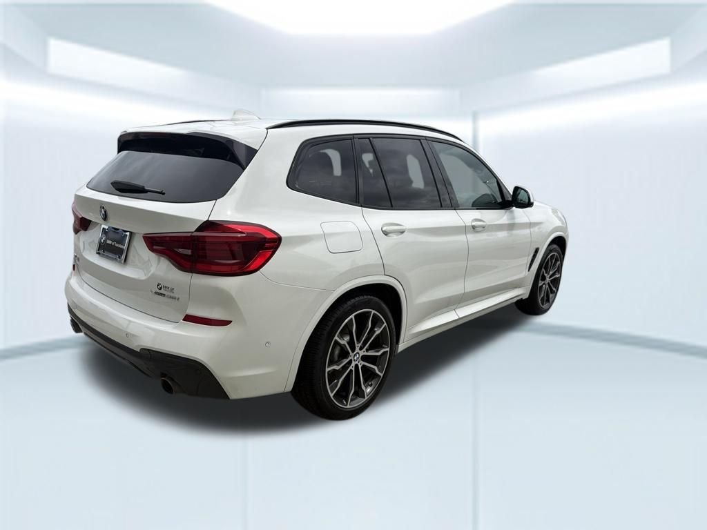 Used 2020 White BMW sDrive30i image 7