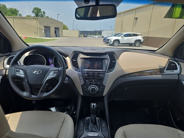 Used 2017 Black Hyundai 2.4 Base image 15