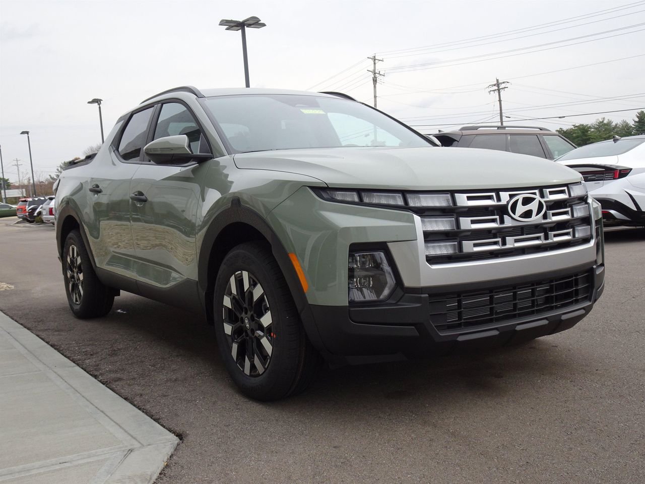 New 2026 Green Hyundai SEL AWD image 6