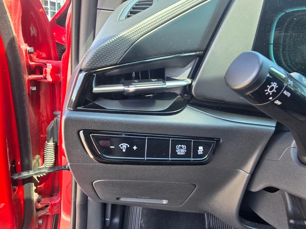 Used 2025 Runway Red Kia LX image 19