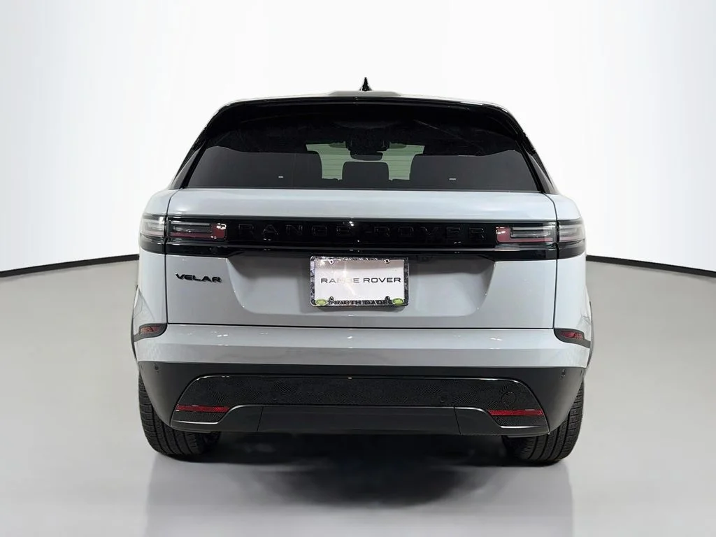 New 2026 Arroios Grey Land Rover S image 6