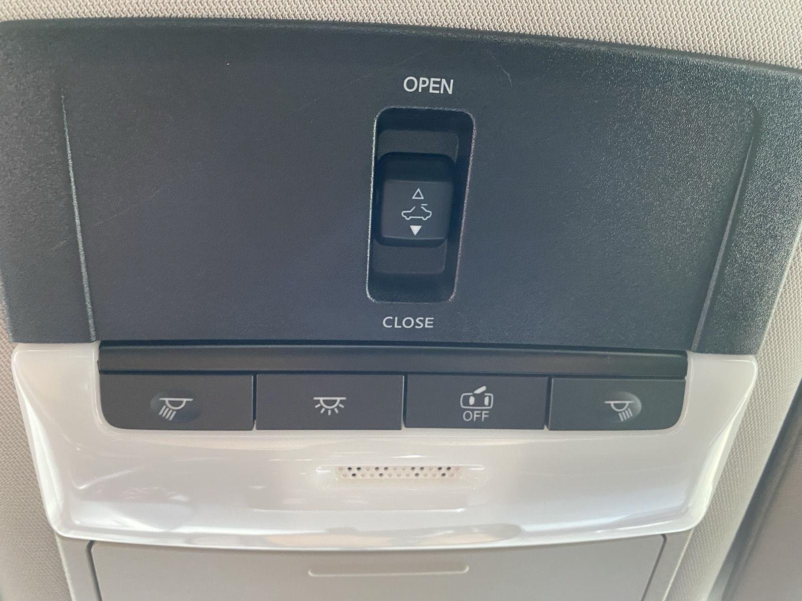 Used 2022 Scarlet Ember Tintcoat Nissan 2.5 SV image 23