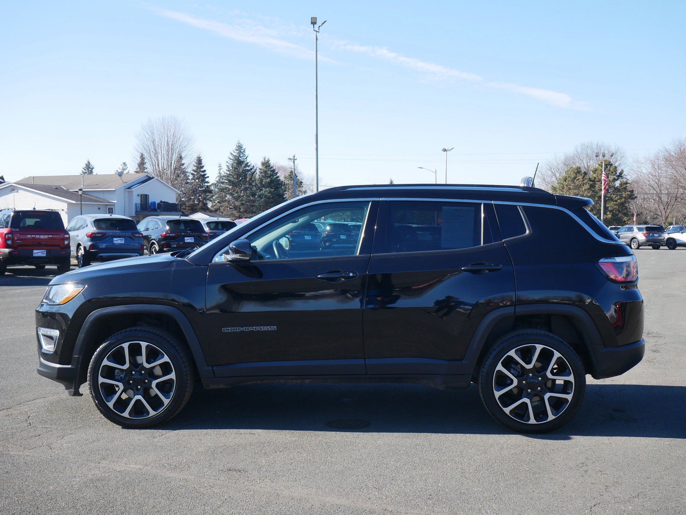 Used 2017 Jeep All-New Compass Limited with VIN 3C4NJDCB3HT649247 for sale in Hastings, Minnesota