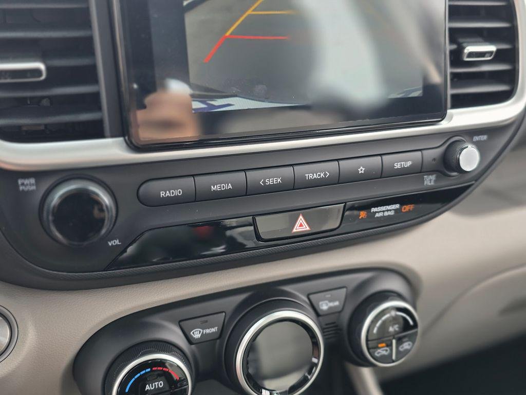 New 2026 Gray Hyundai SEL image 31
