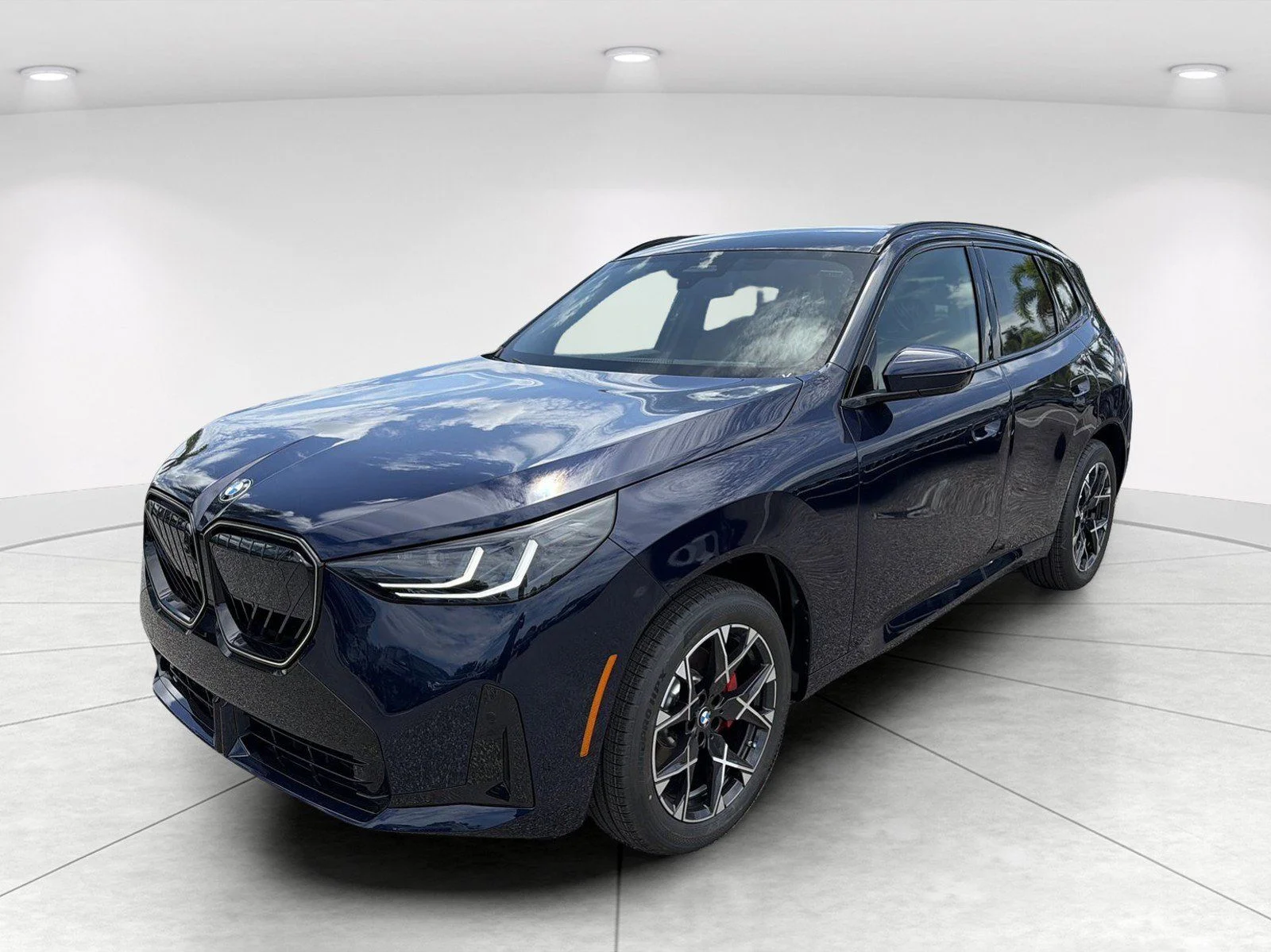 New 2026 Tanzanite Blue II Metallic BMW 30 xDrive image 8