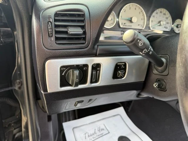 Used 2003 Black Ford Base image 21