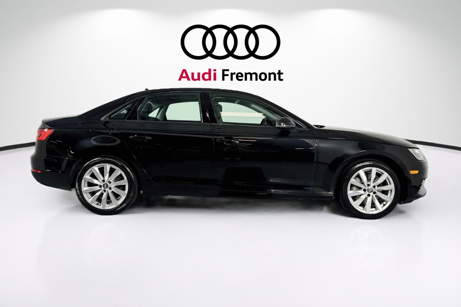 Used 2017 Black Audi Premium image 4