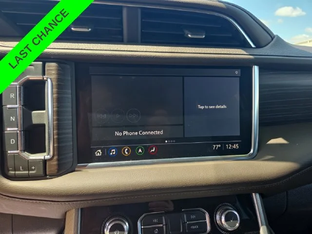 Used 2021 White GMC Denali image 18