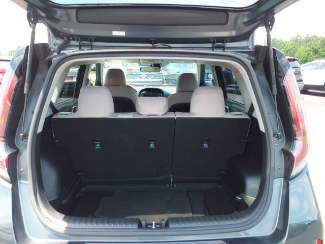Used 2023 Gray Kia LX image 19