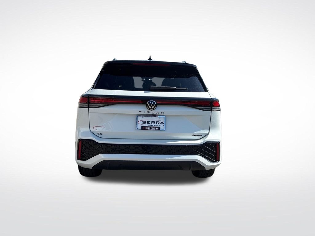 New 2026 White/off-white Volkswagen 2.0T SE R-Line Black image 4