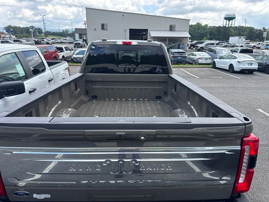 Used 2026 Gray Ford King Ranch image 18