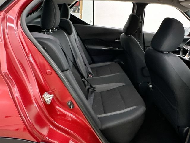 2020 Nissan Kicks SV - Photo 17