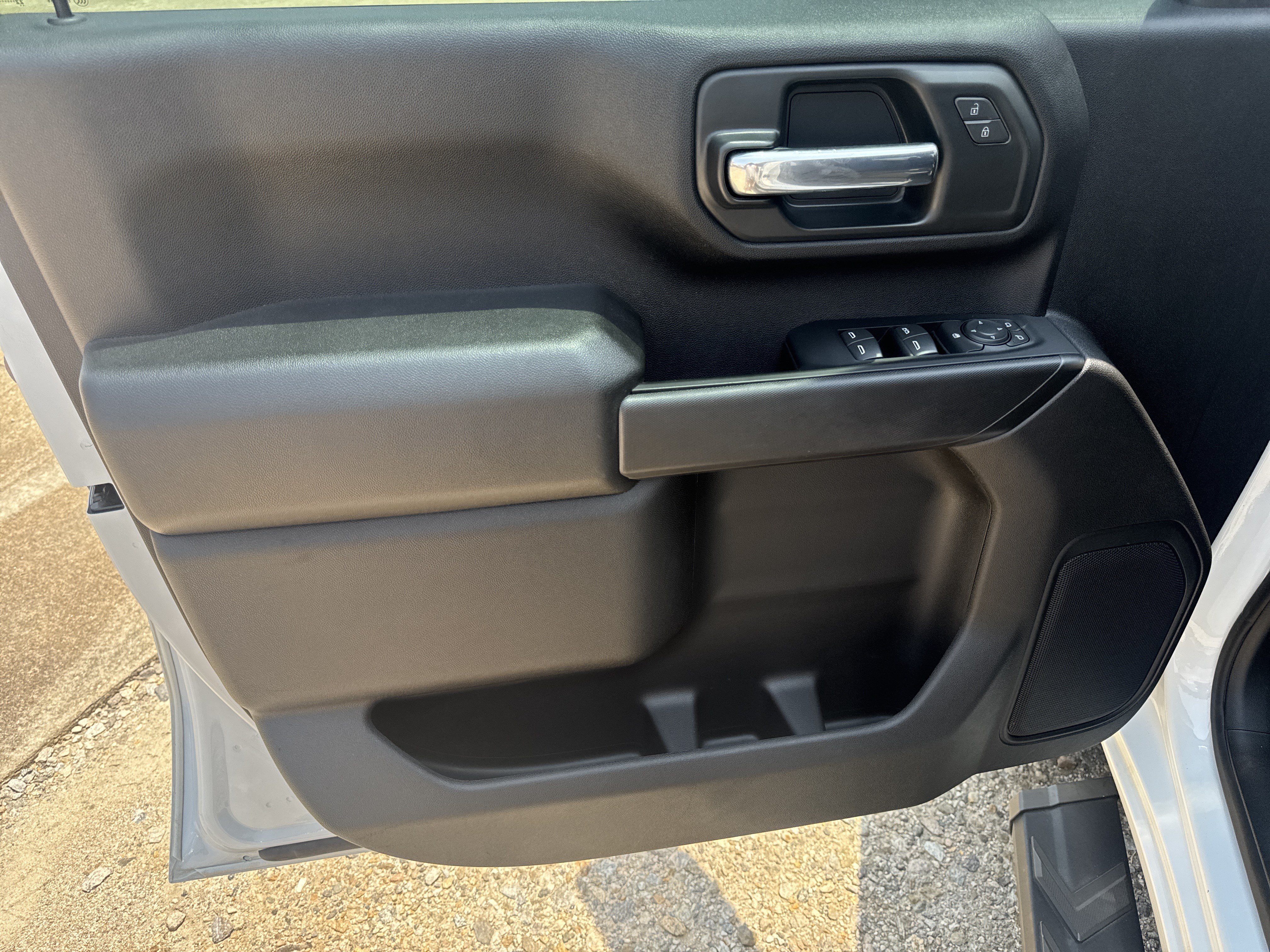 2023 Chevrolet Silverado 2500HD Custom - Photo 12