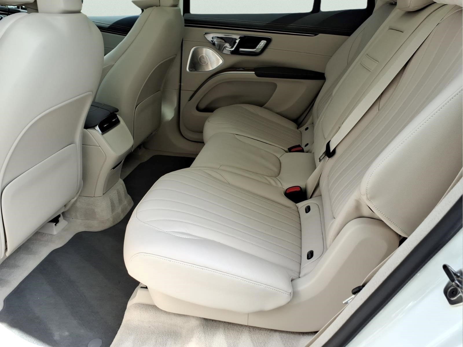 Certified Used 2023 Polar White Mercedes-Benz EQS 450+ SUV image 12