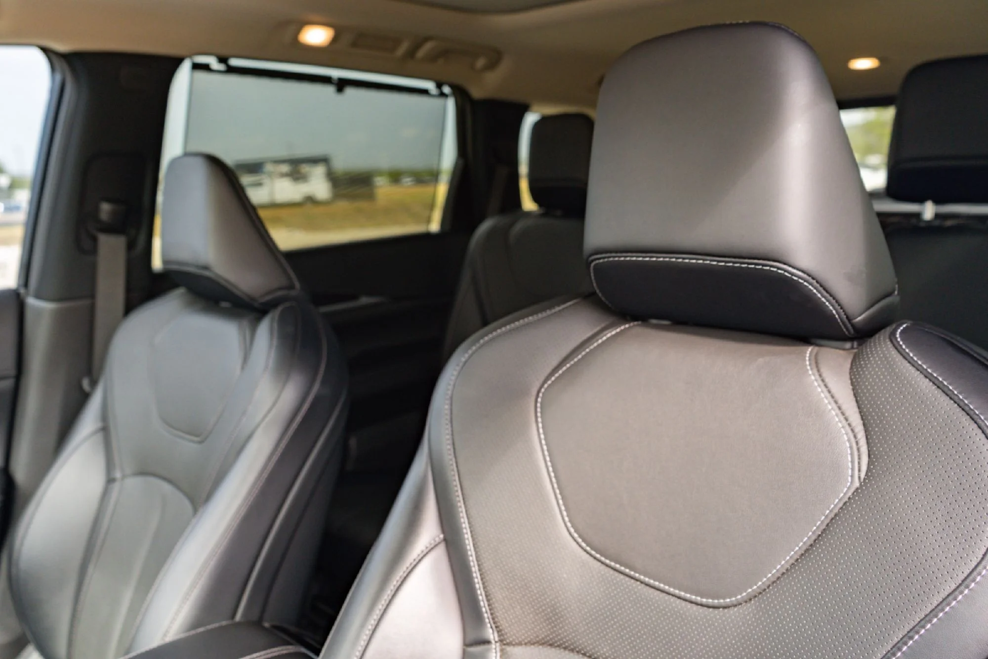 Certified Used 2023 Blue INFINITI Sensory image 10