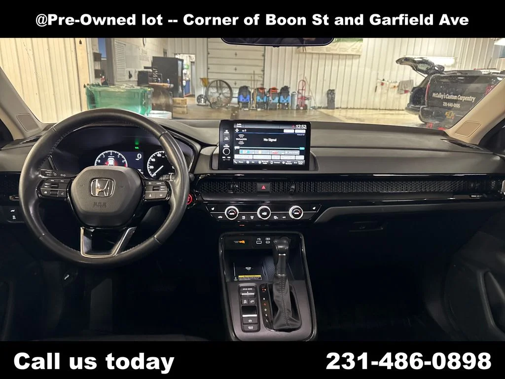 Used 2023  Honda EX-L image 17